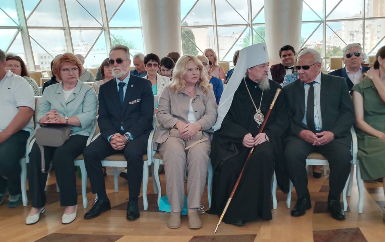 26 июня 2025 года Татьяна Бочарова приняла участие в праздничном юбилейном мероприятии «71 год вместе с ВОС», посвященному 100-летнему юбилею Всероссийского общества слепых..